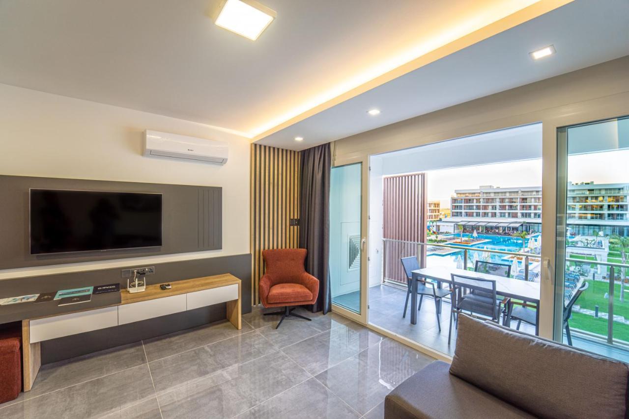 Courtyard Long Beach Holiday Resort Iskele District  Экстерьер фото